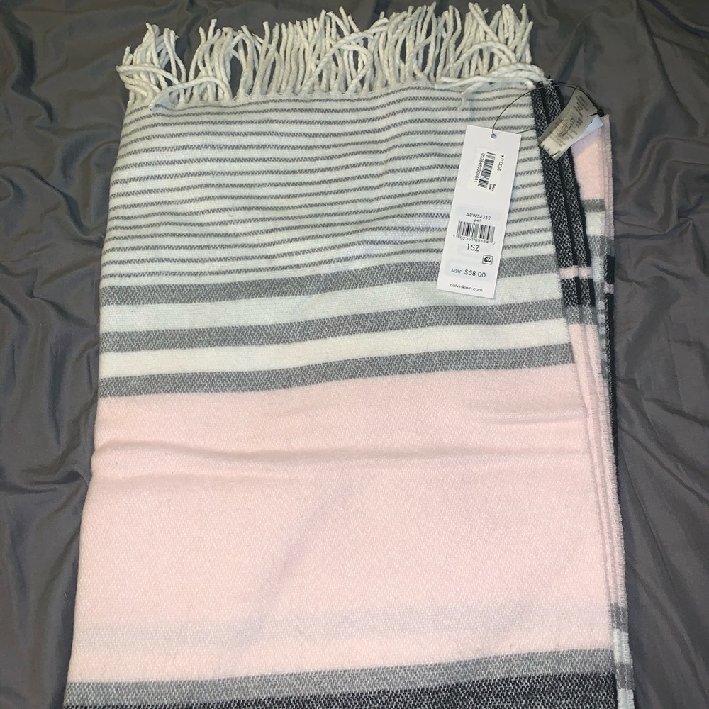 Calvin Klein scarf